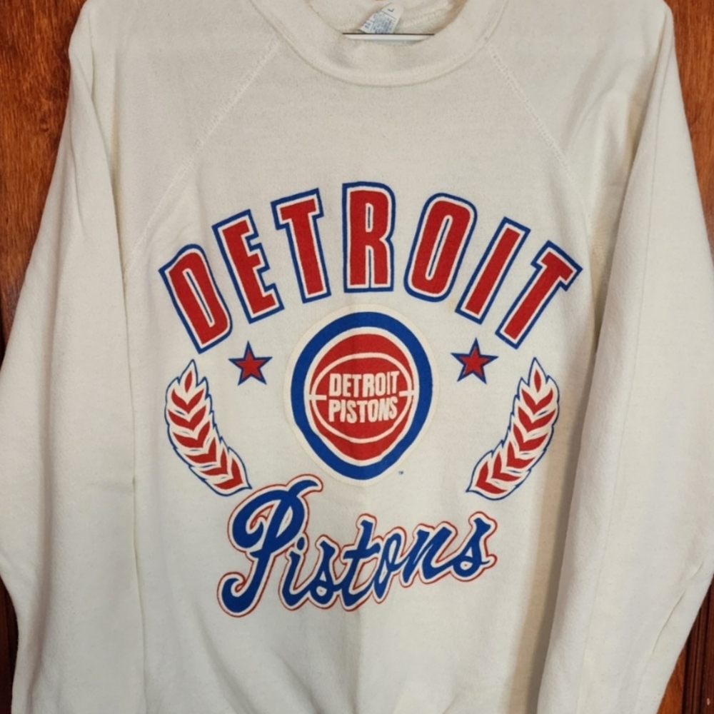 Vintage DETROIT PISTONS Sweatshirt